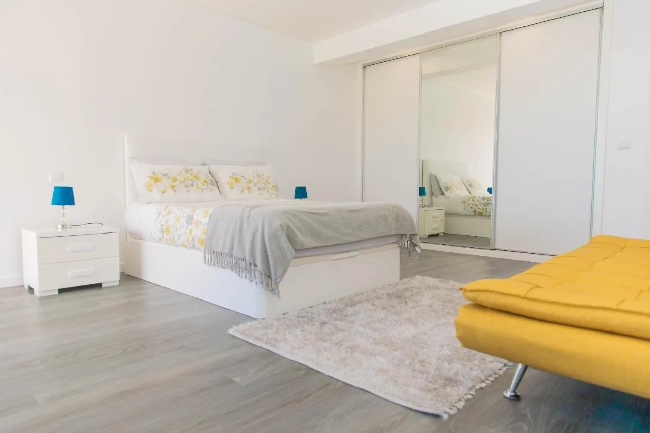 בית נופש הוילה Stunning 1-Bed House In Estreito Da Calheta